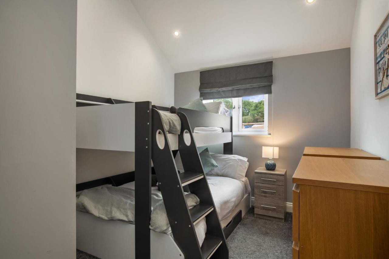 Holiday home Pine Tenby