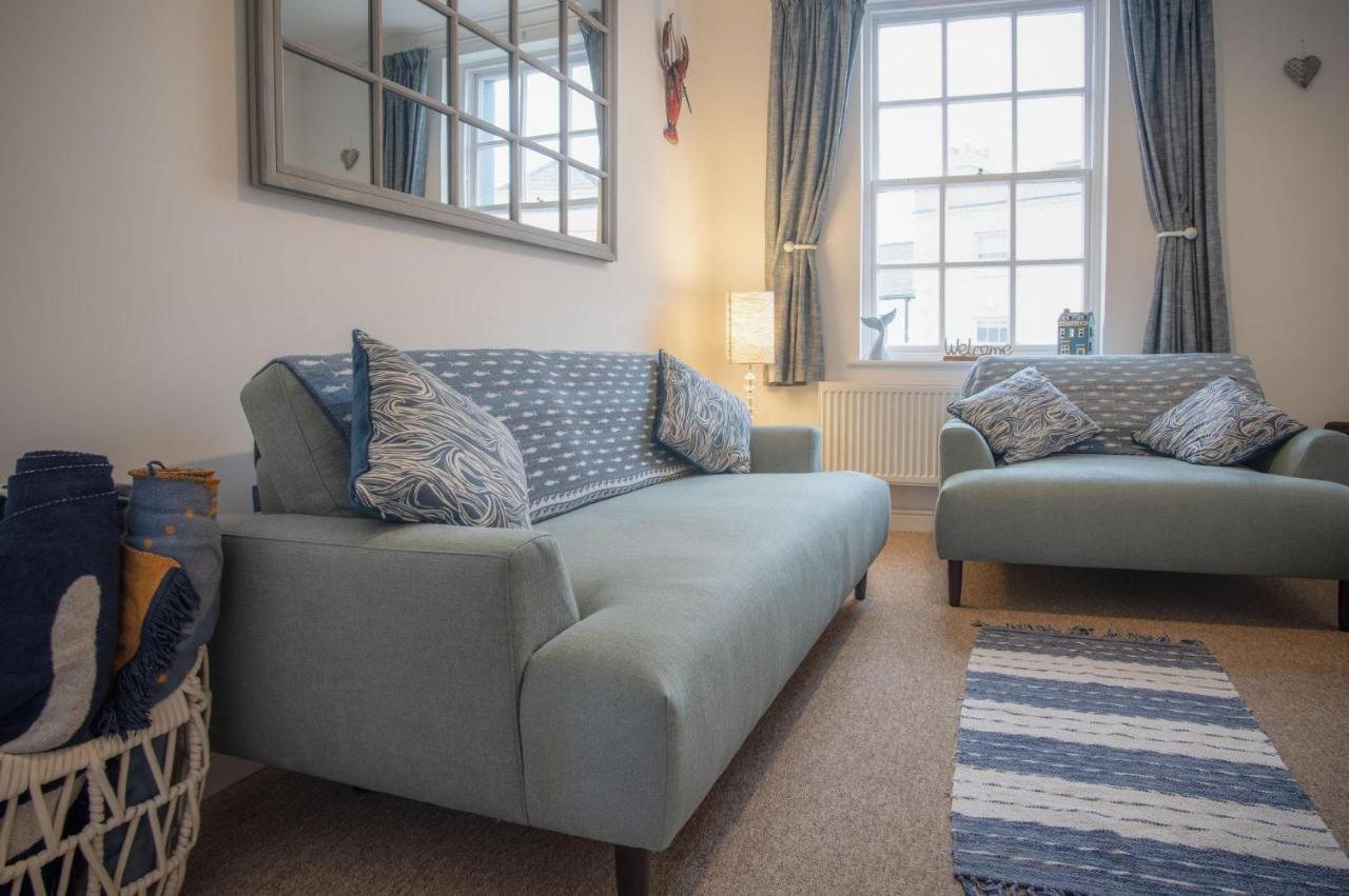 Ramsey - 2 Bedroom - * Tenby