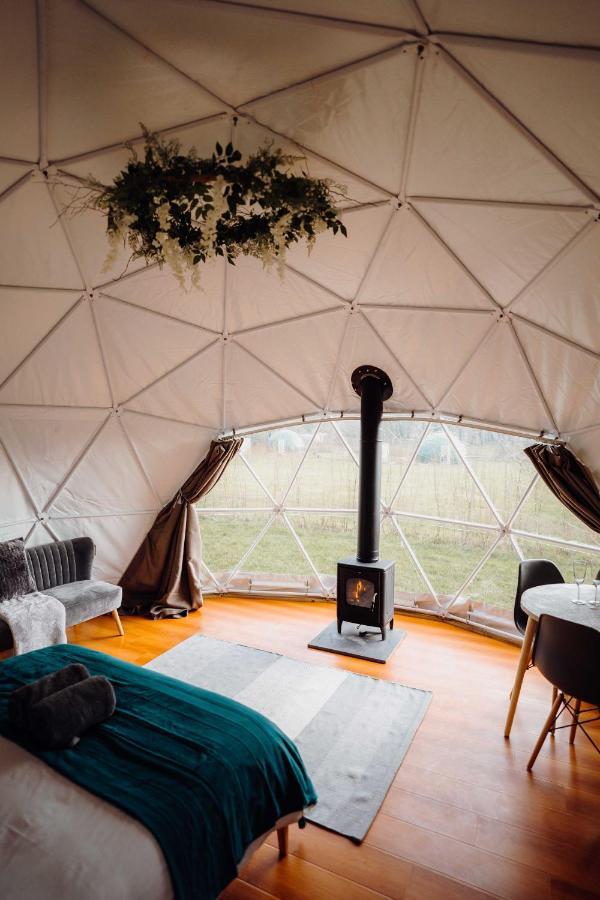 Luxury tent Beavers Retreat Glamping