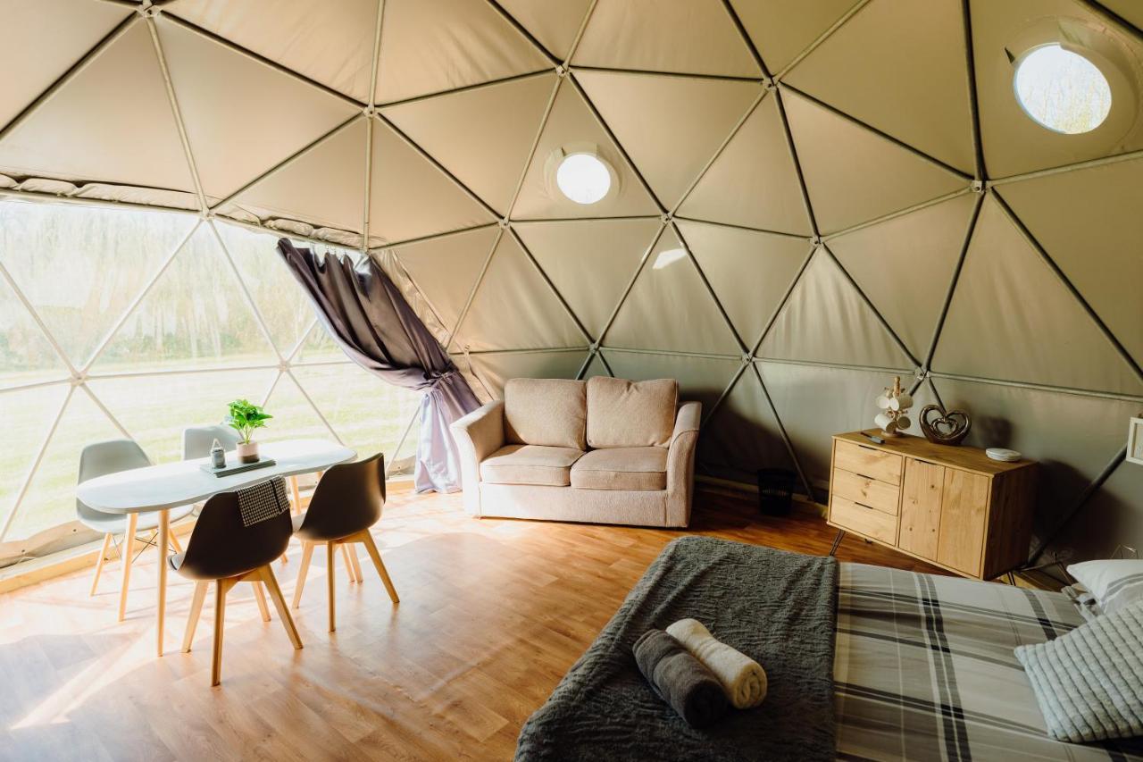Beavers Retreat Glamping Luxury tent