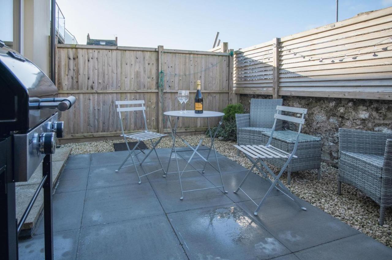 Holiday home Ty Melyn - 2 Bedroom - *