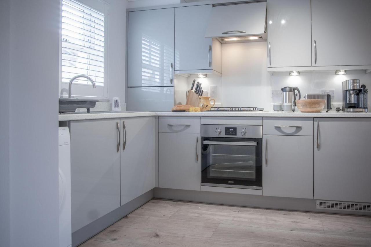 Ty Melyn - 2 Bedroom - *