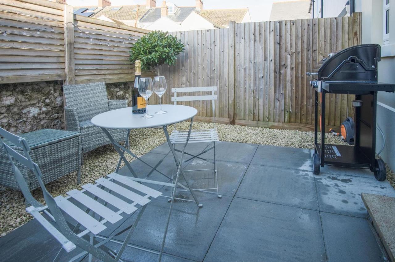Ty Melyn - 2 Bedroom - Holiday home *