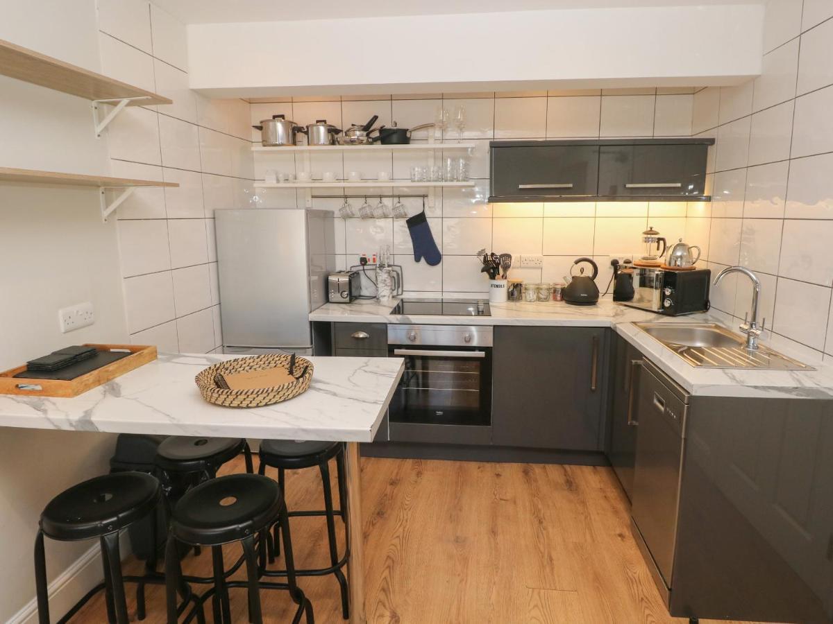 Apartment South At The Hideaway *