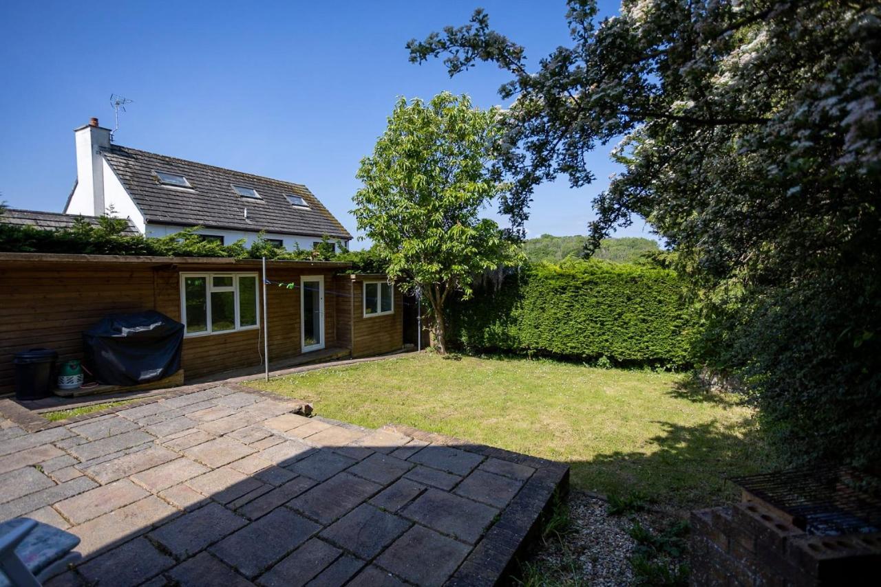 Holiday home 5 Bedroom With Indoor Pool Tenby