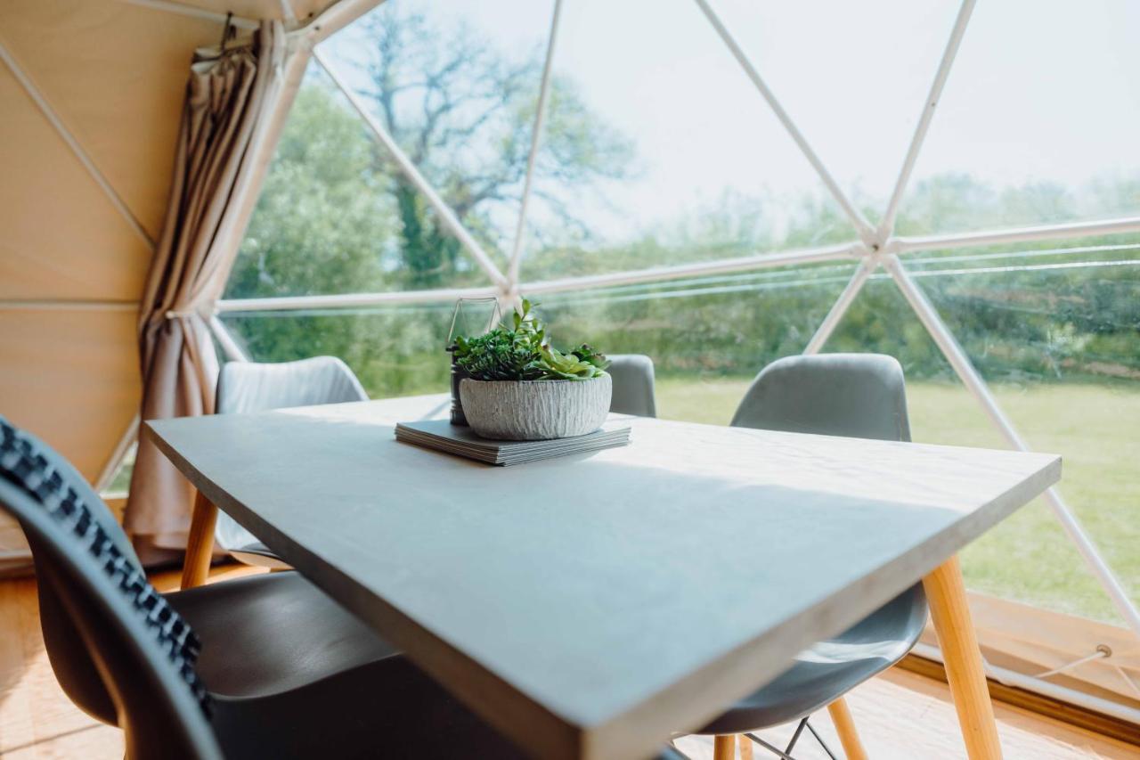 Luxury tent Beavers Retreat Glamping