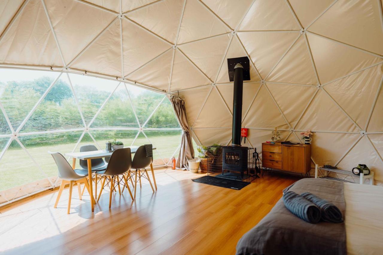 Luxury tent Beavers Retreat Glamping *
