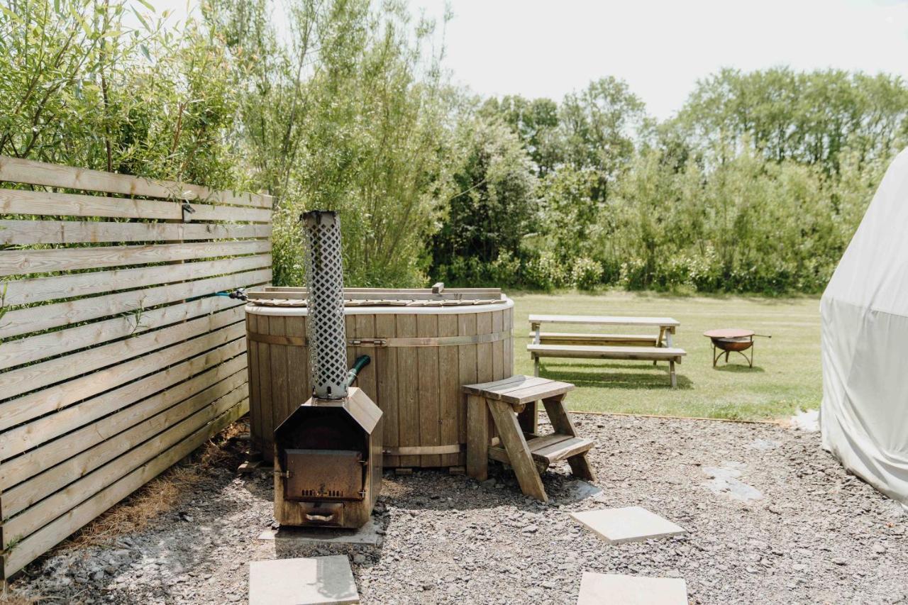 Beavers Retreat Glamping Luxury tent Tenby