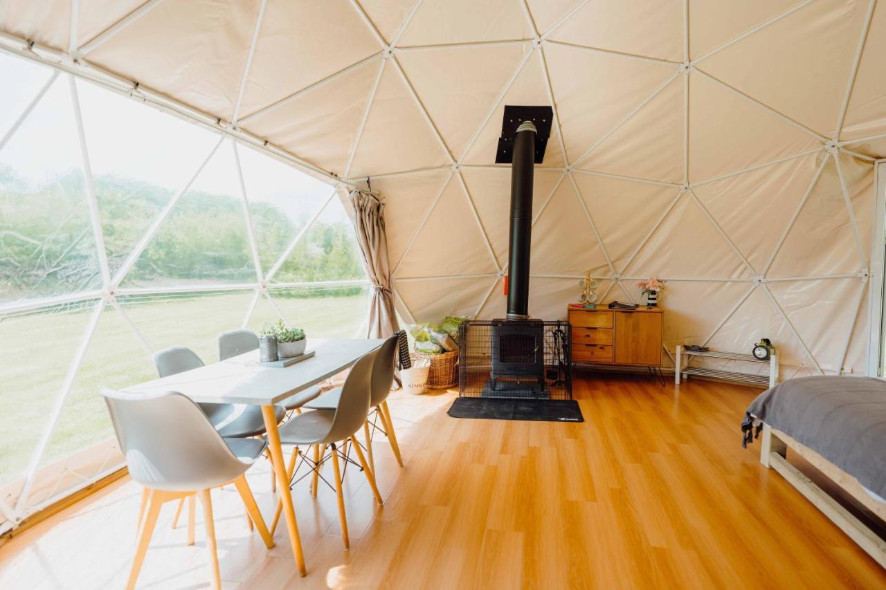 Luxury tent Beavers Retreat Glamping
