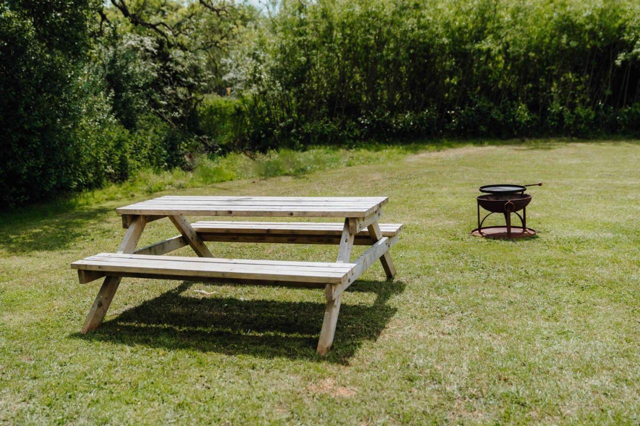 Beavers Retreat Glamping Luxury tent *