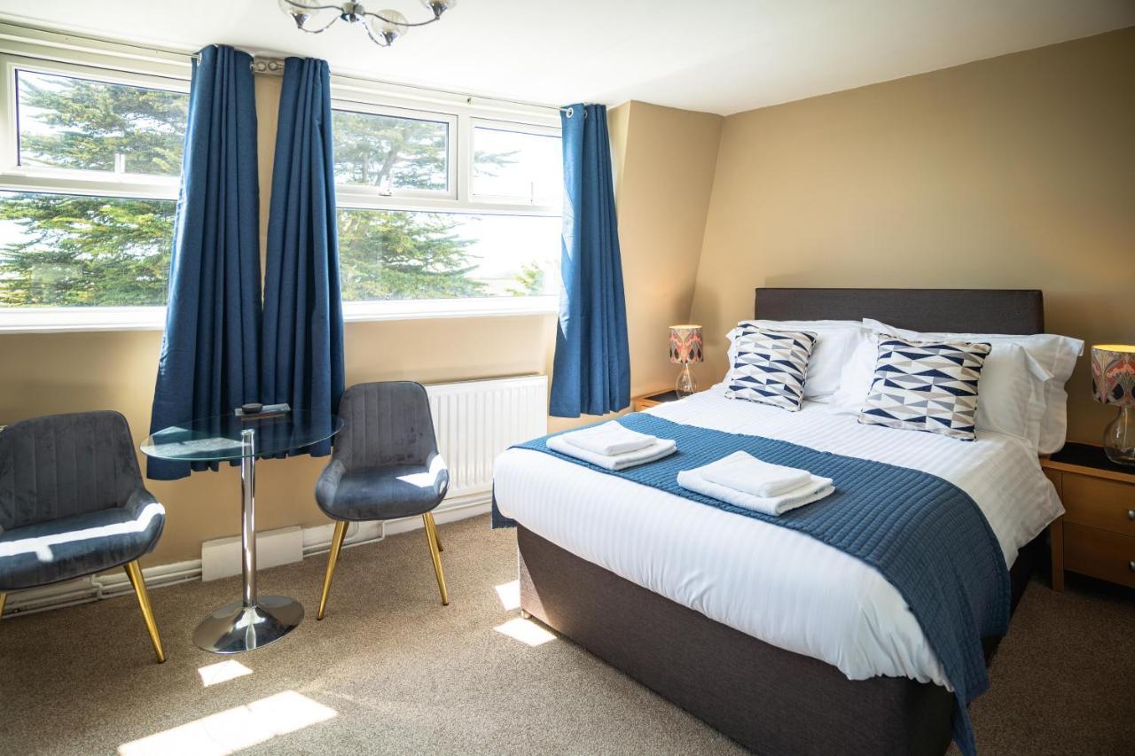 Sleepy Puffin Guest house *