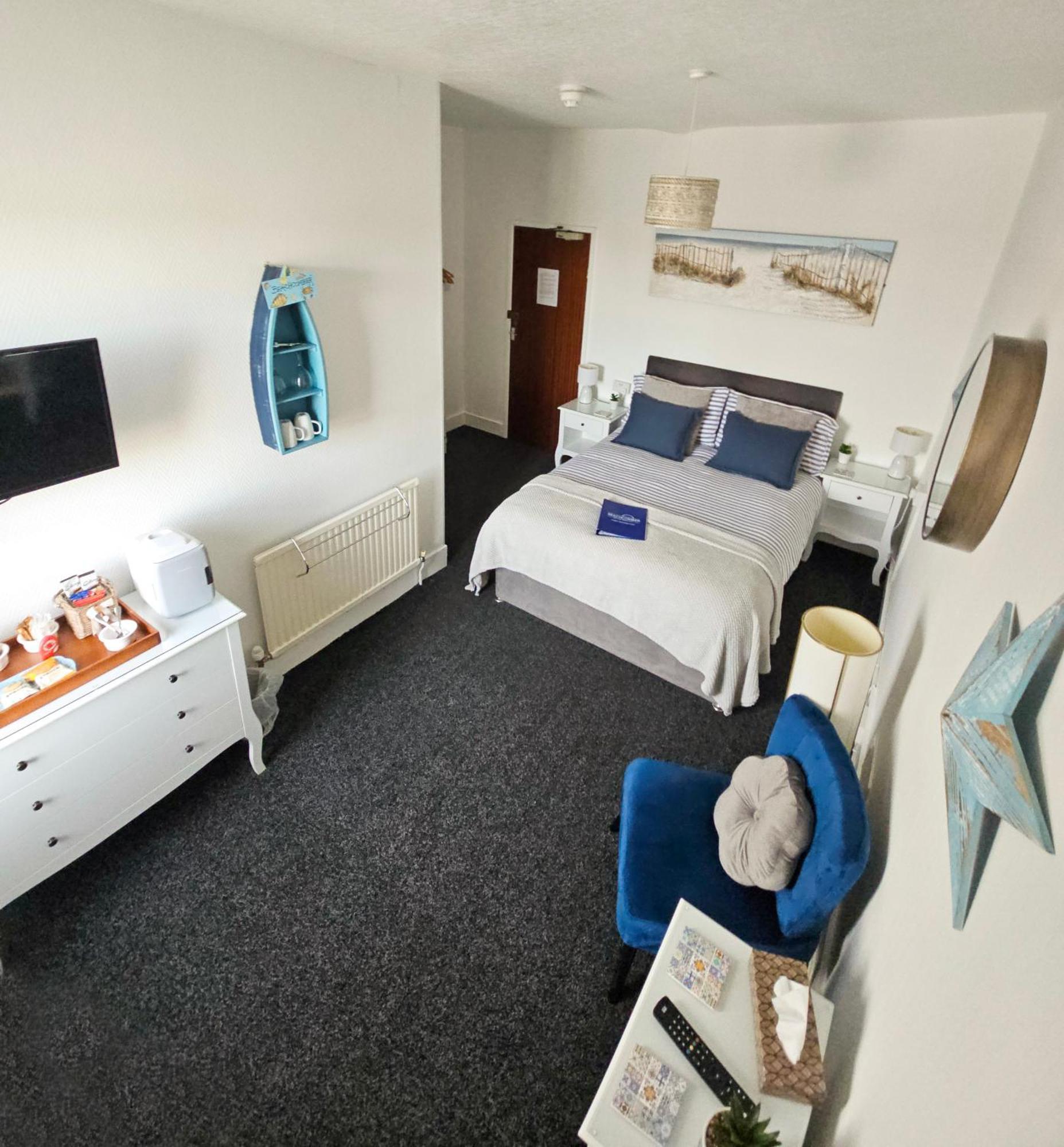 Beachcomber 2* Tenby