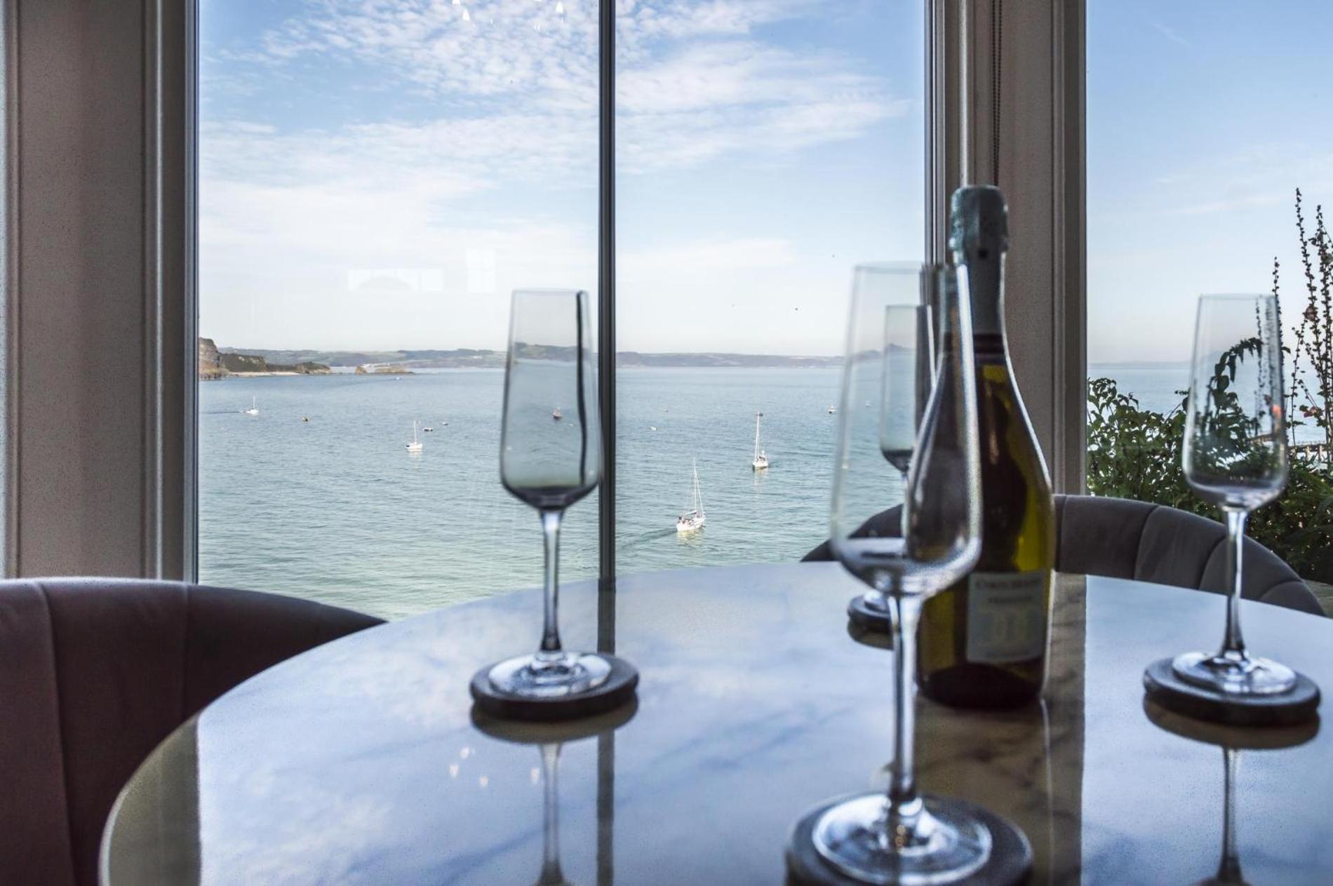 Pieces Of Eight - 2 Bedroom - -