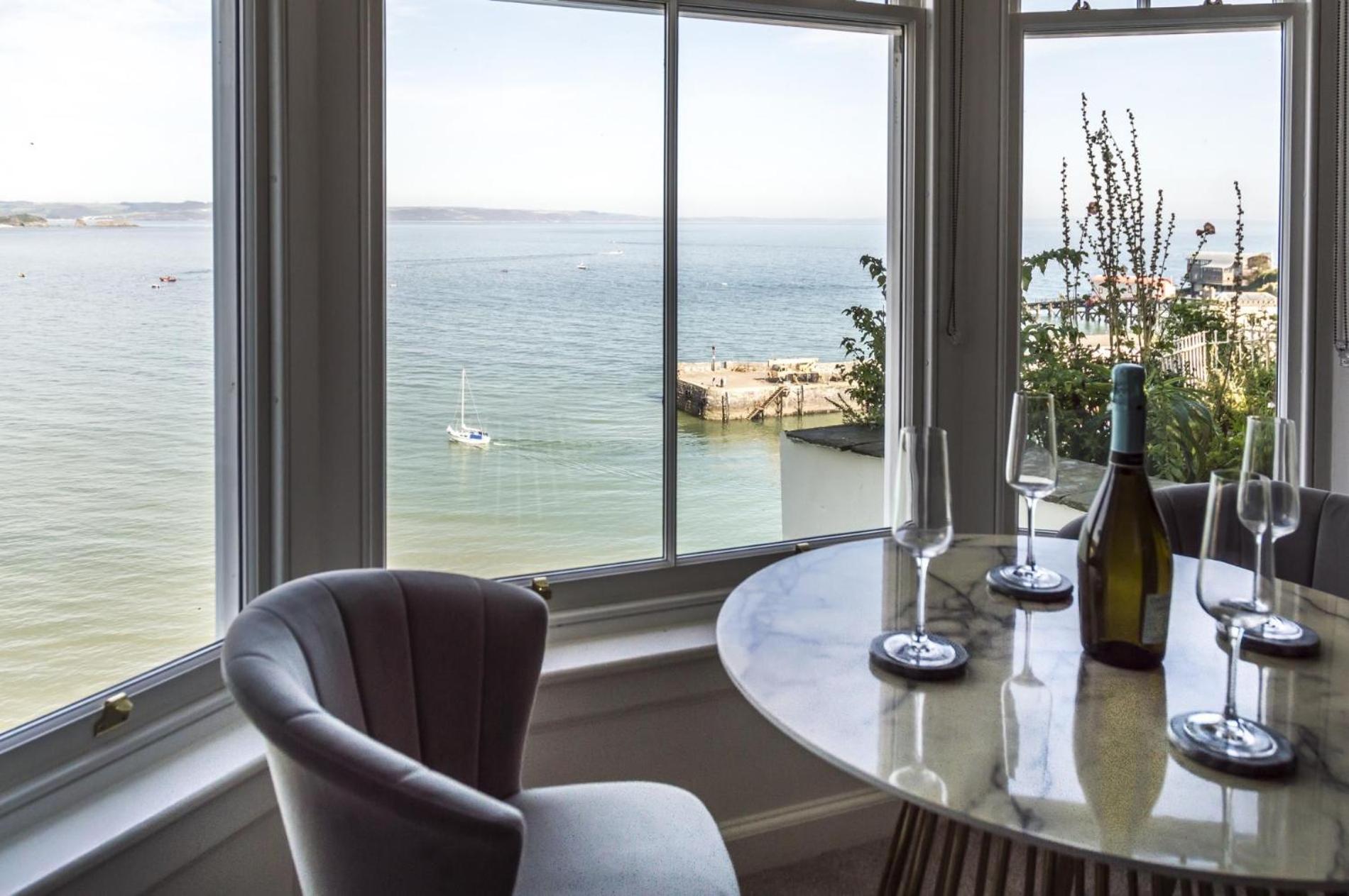 Apartment Pieces Of Eight - 2 Bedroom - - Tenby