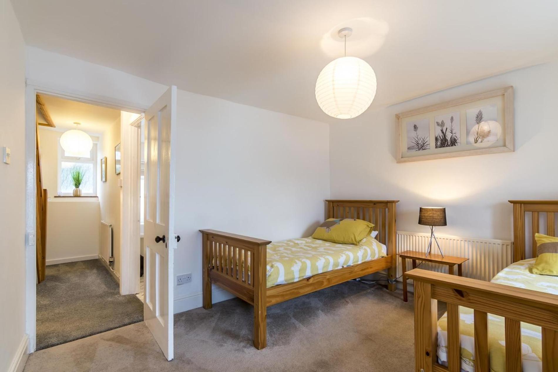Shell - 2 Bedroom - Tenby