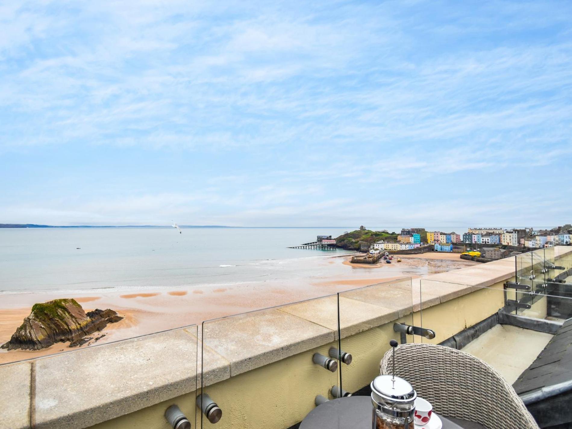 Holiday home 3 Bed In Fb273 *