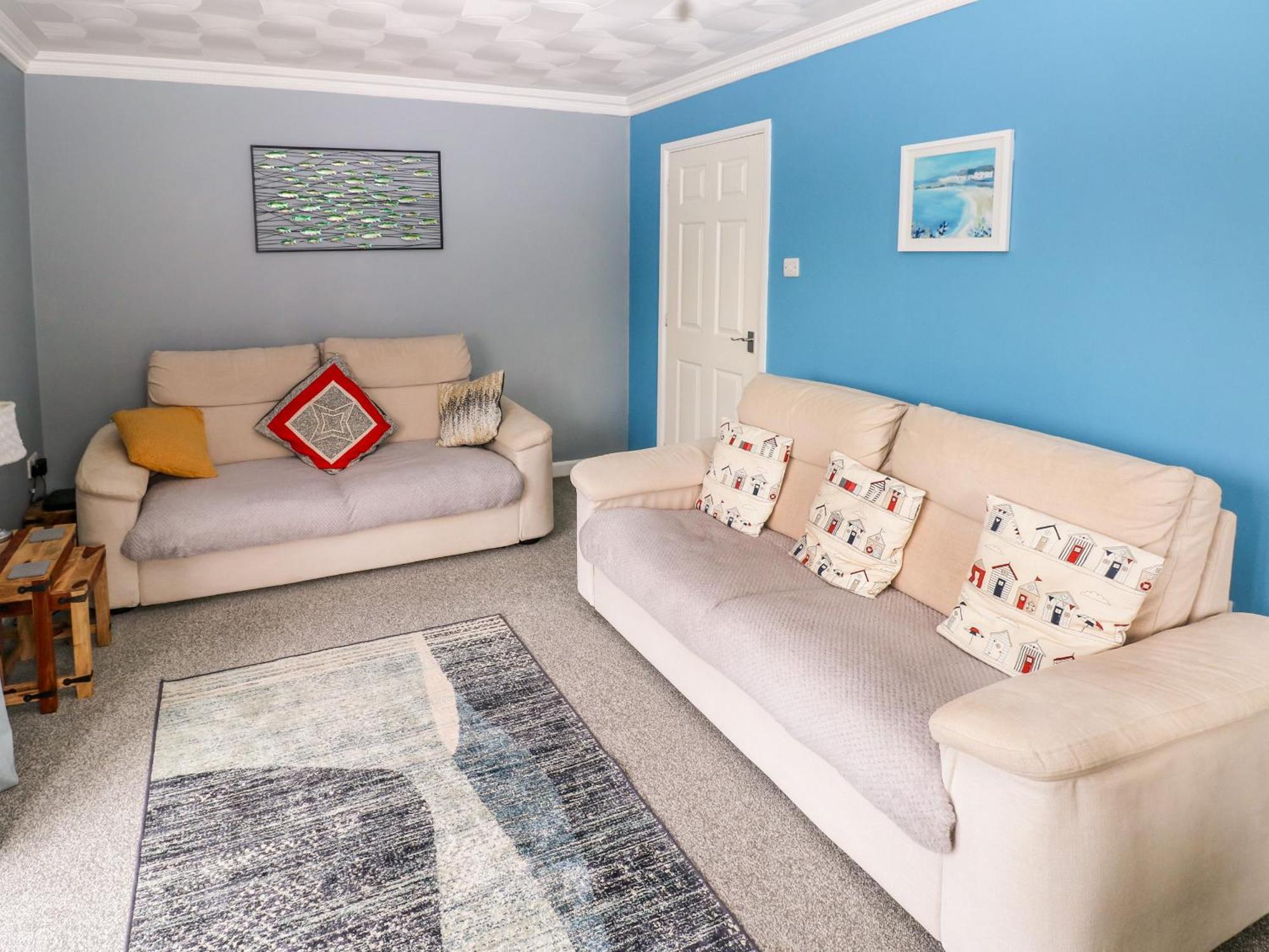 Clicketts Court Tenby