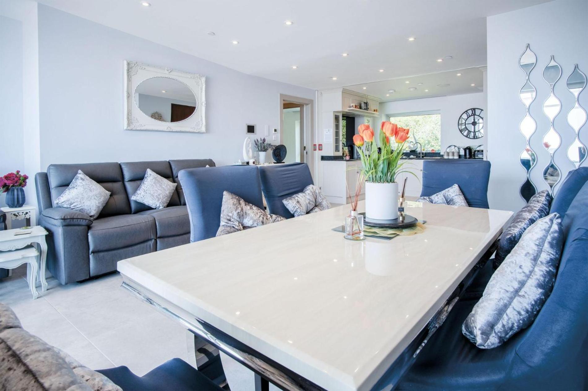 Apartment Waters Edge - 2 Bedroom - Tenby