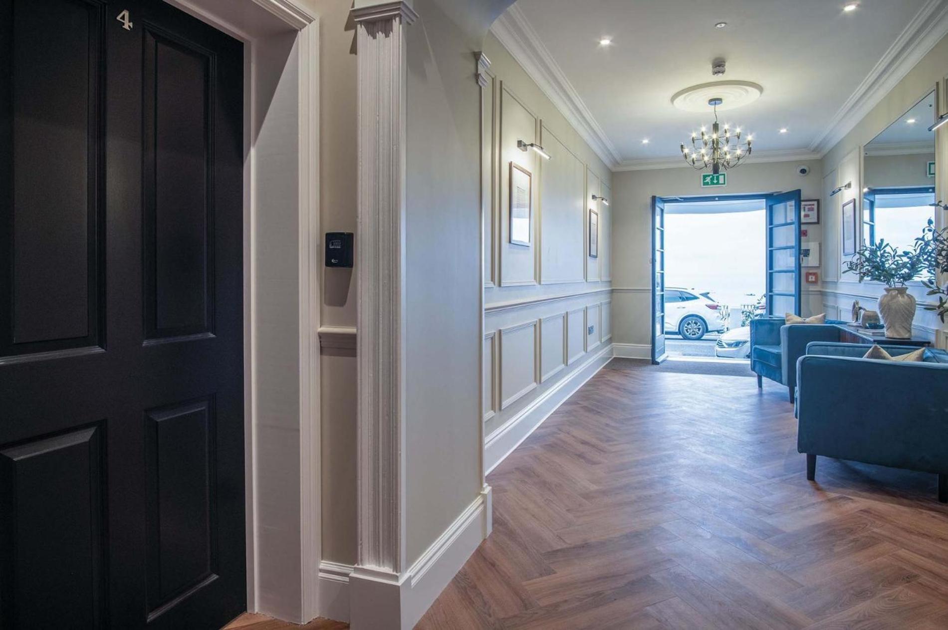 Apartment No 4 Croft House - Luxury 2 Bed - Tenby