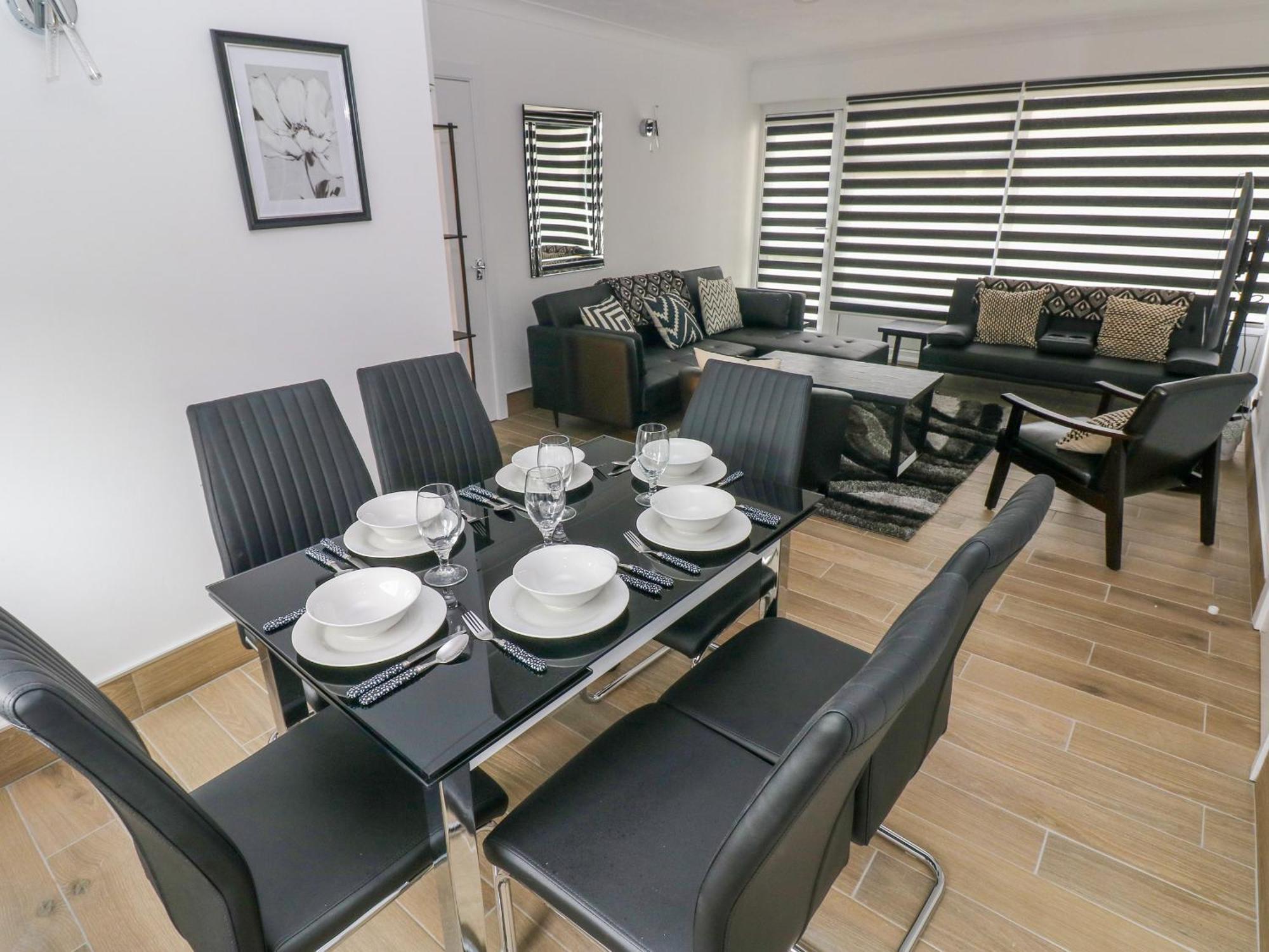 Apartment 34 Croft Court Tenby