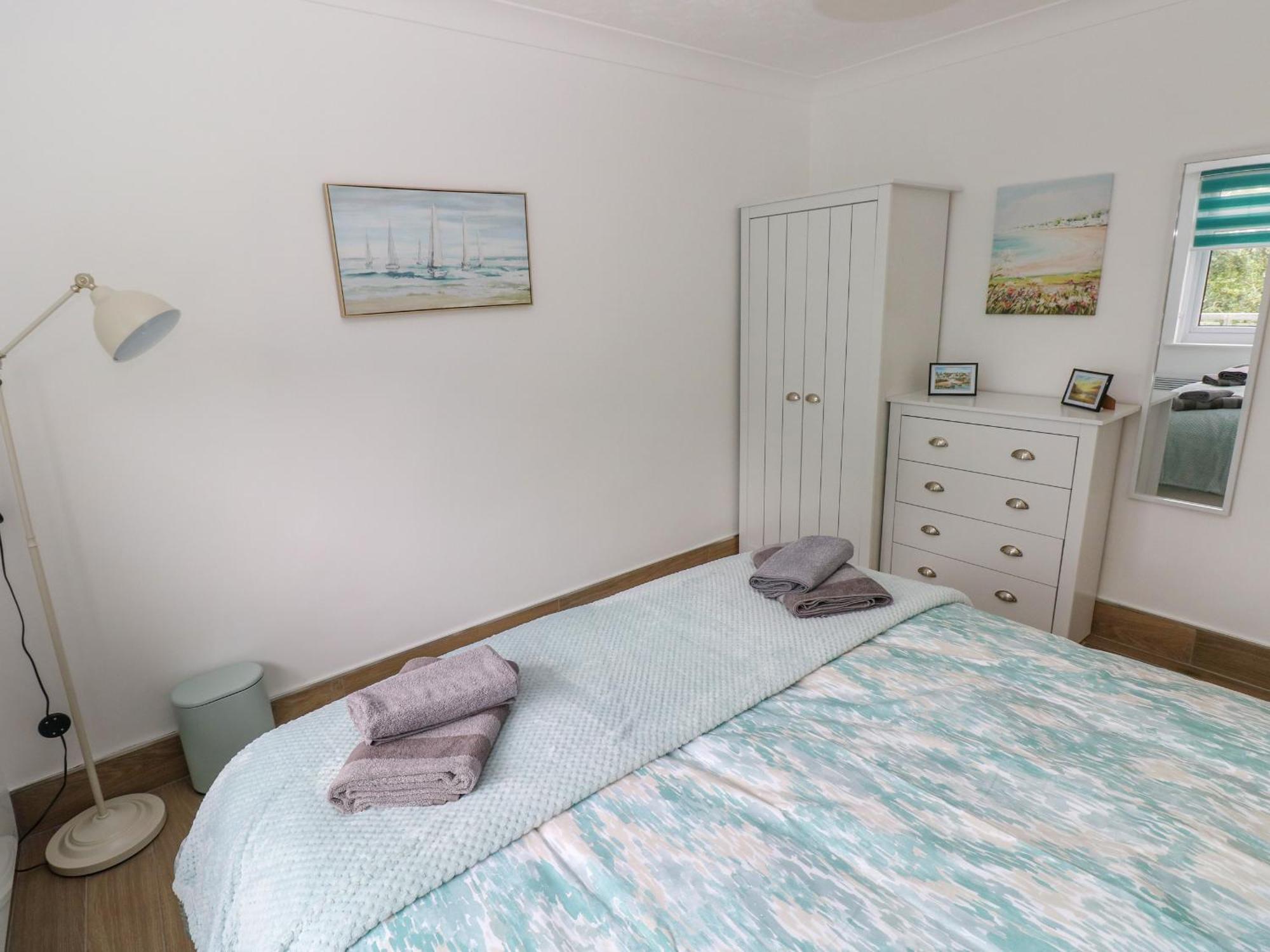 34 Croft Court Tenby