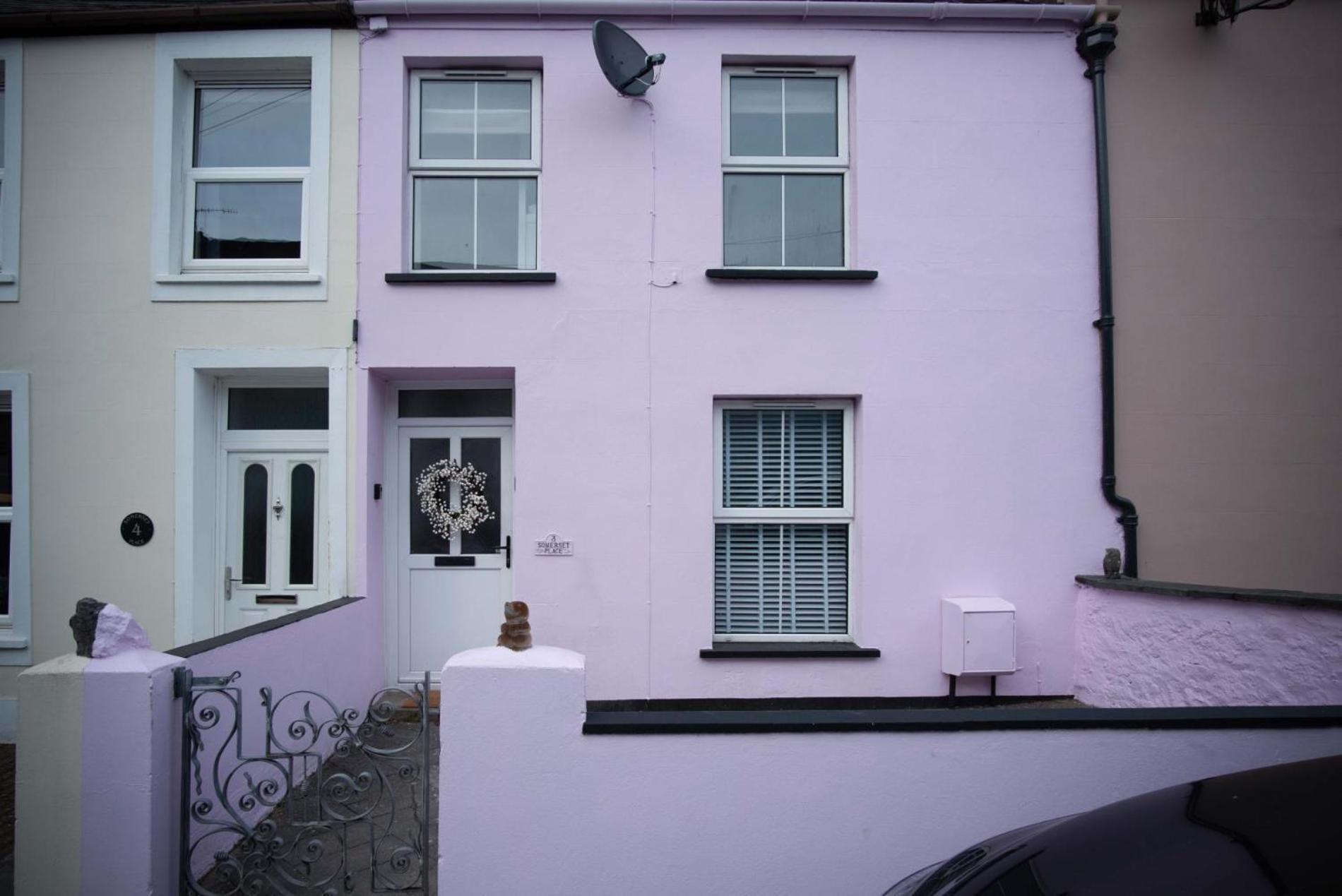 Apartment Pink - 4 Bedrooms & Hot Tub - *