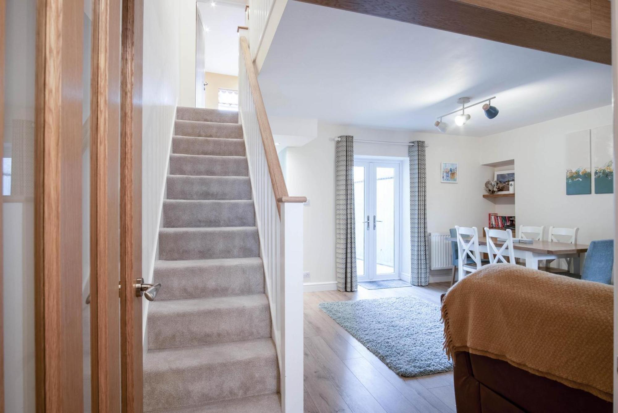 Ty George - 3 Bedroom - Holiday home Tenby