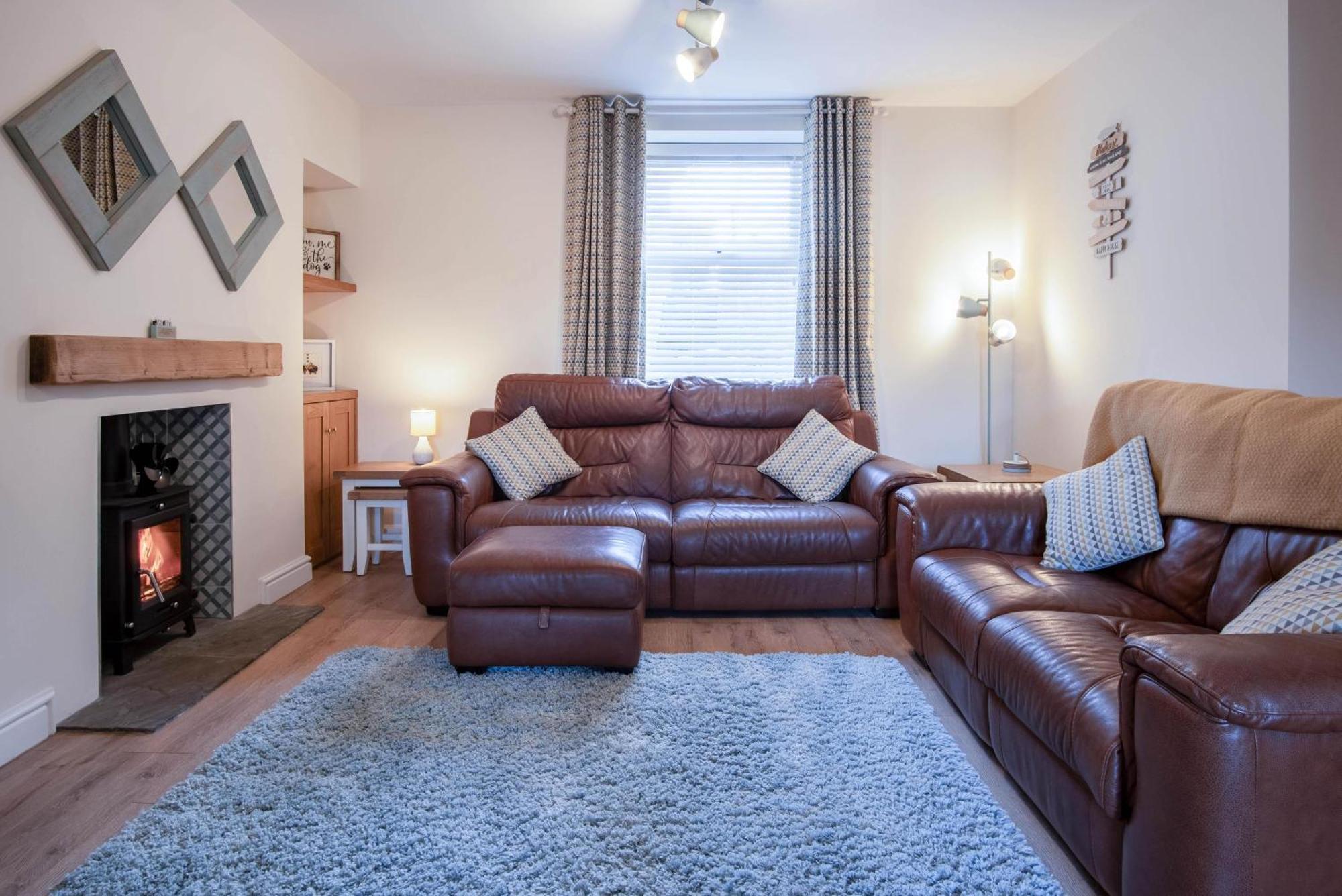 Ty George - 3 Bedroom - Holiday home Tenby