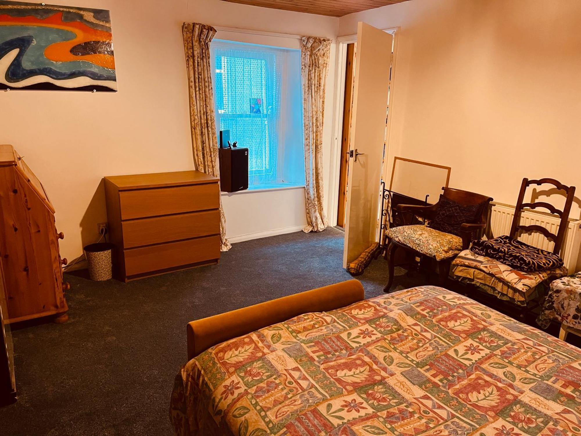 Wheelhouse - 3 Bedroom In The Heart Of Holiday home *