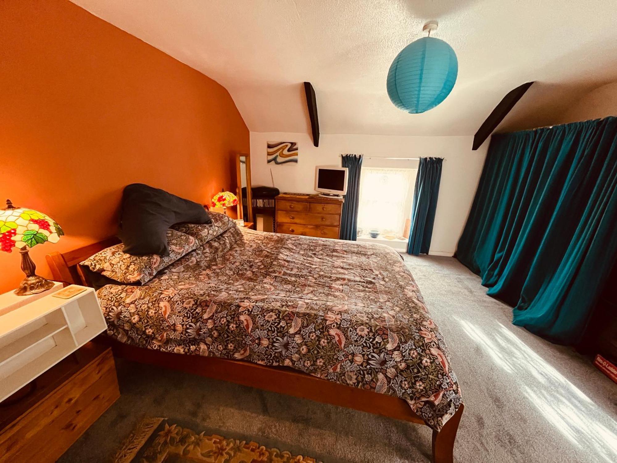 Wheelhouse - 3 Bedroom In The Heart Of * Tenby