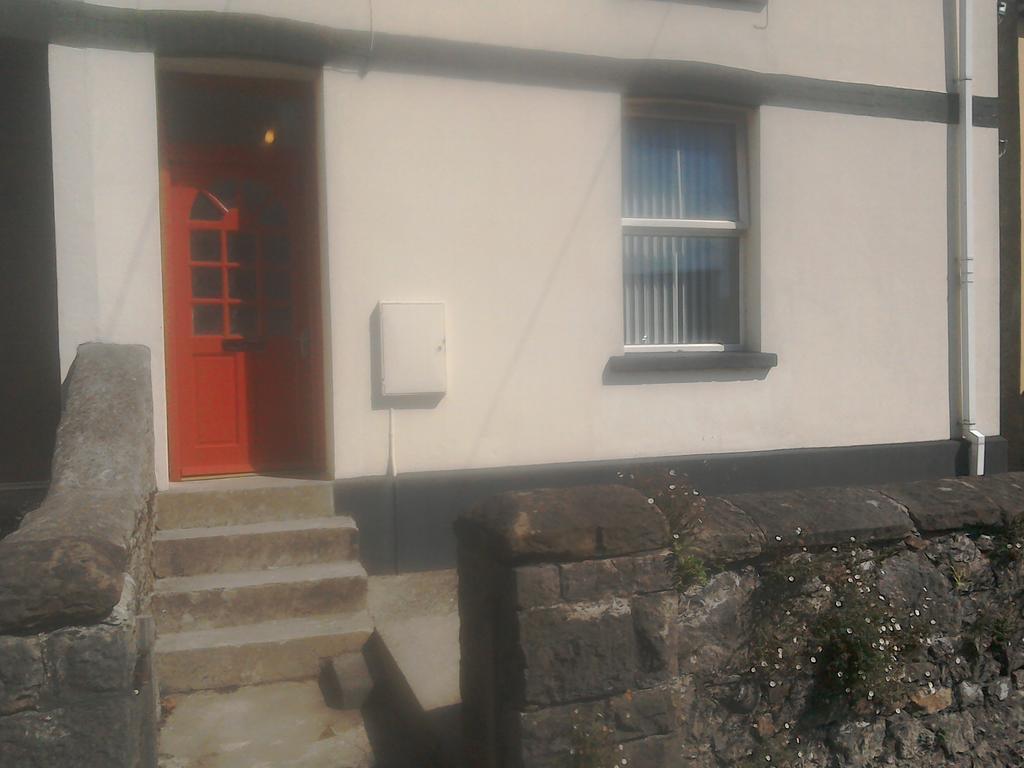 17 The Apartment Tenby