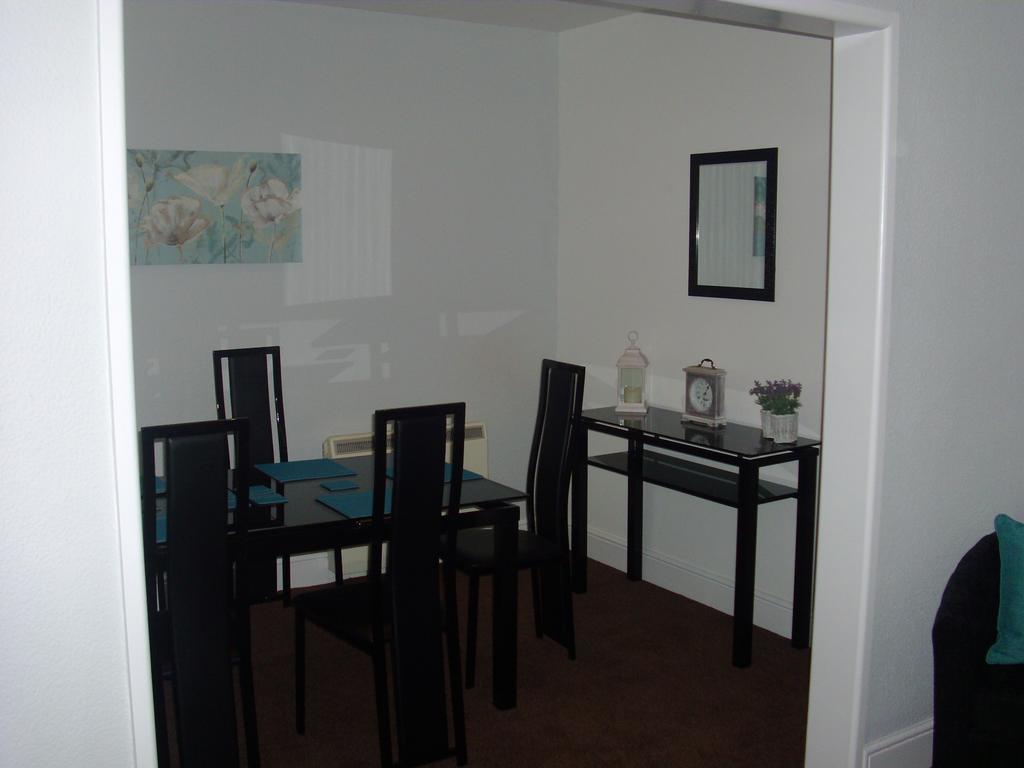 Lockinbar Holiday Apartments Apartment Tenby