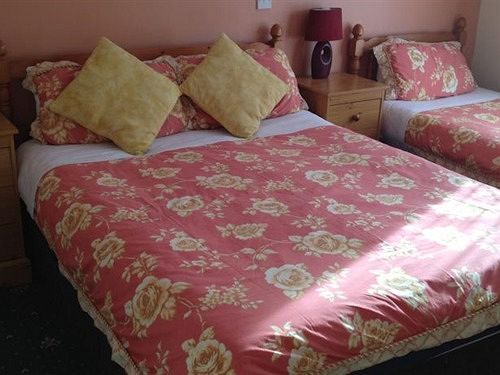 Hammonds Park Guest house Tenby