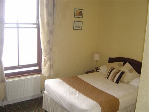 No: 1 The Esplanade Guest Accommodation. Bed & Breakfast 4*