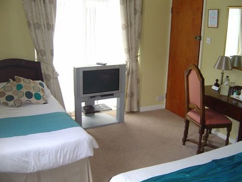 No: 1 The Esplanade Guest Accommodation. Tenby