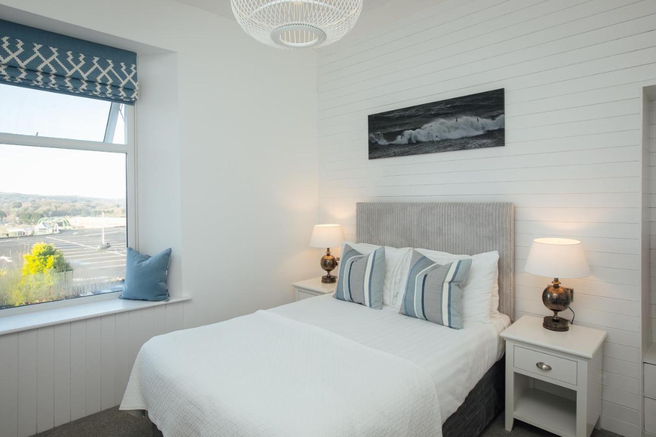 Lindholme Guest House Tenby