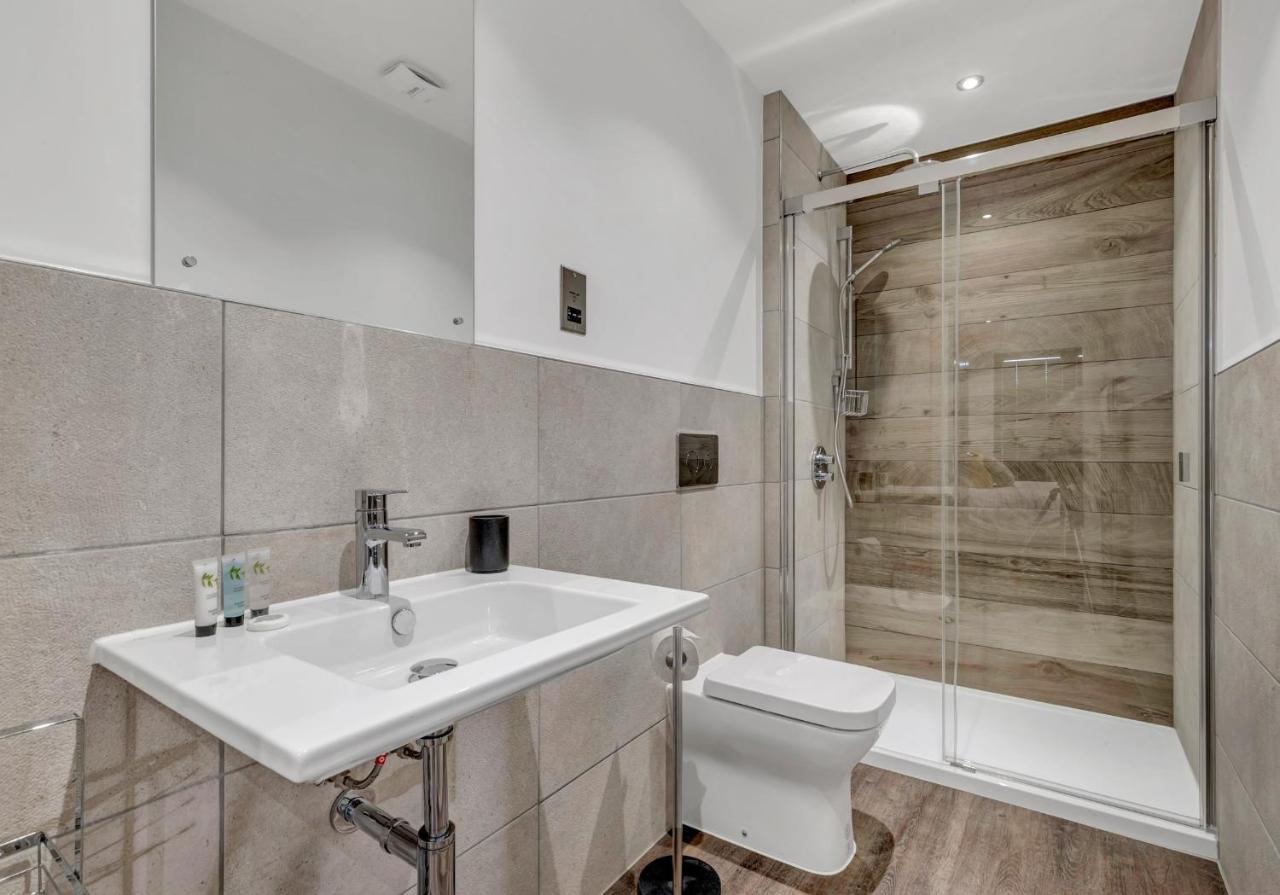 Apartment 7 Waterstone House - Luxury Overlooking South Beach,
