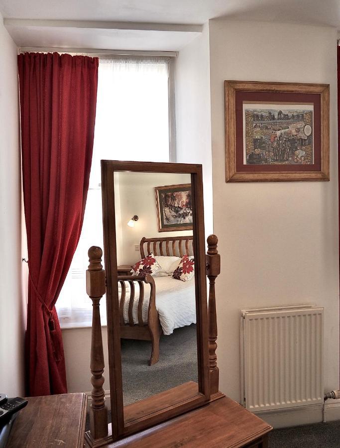 The Normandie Guest house Tenby